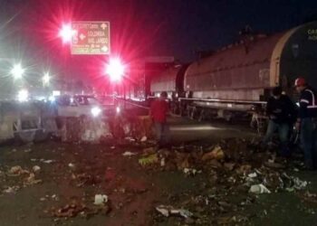 Tráiler embestido Escobedo