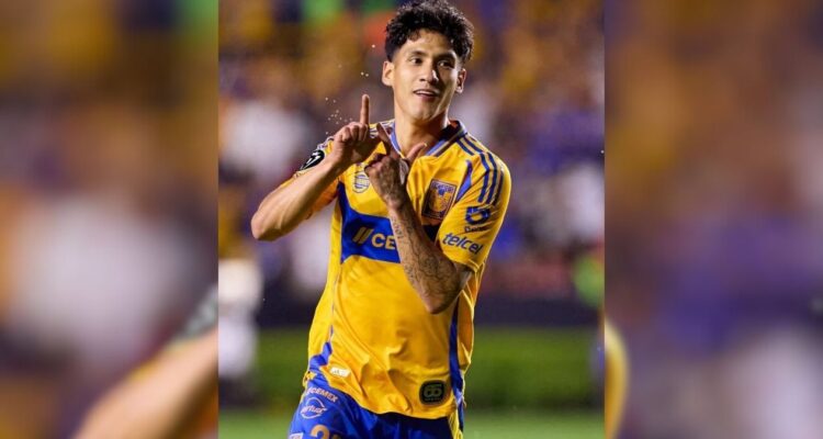 Uriel Antuna a Pumas