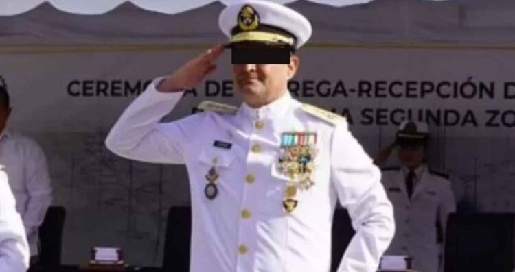 Vicealmirante Farías Laguna pide a Sheinbaum revisar caso por huachicol fiscal