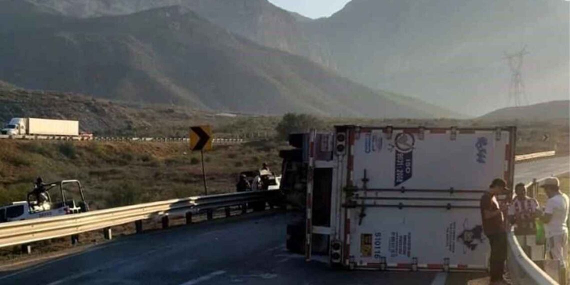 mujer amputación volcadura García
