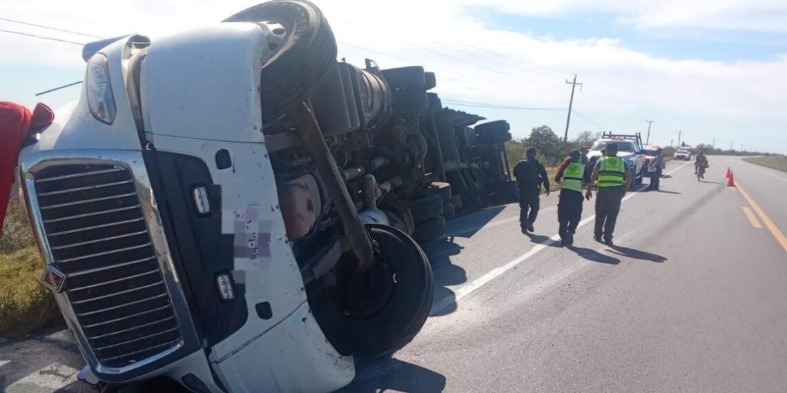 accidente hoy en la Carretera Federal 101