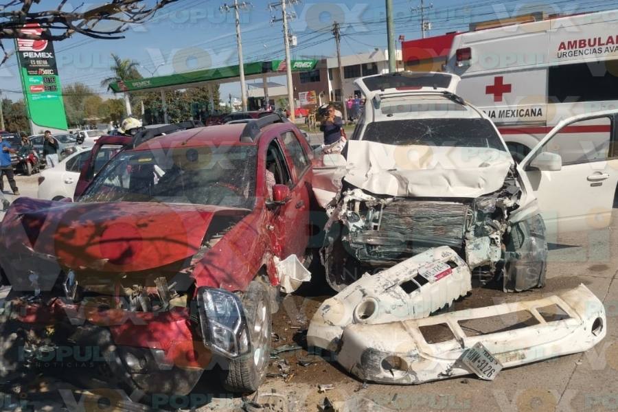 choque múltiple hoy en eje vial de Victoria