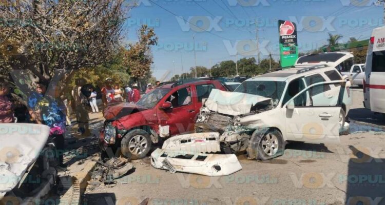 choque múltiple hoy en eje vial de Victoria