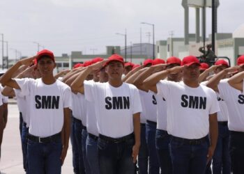 entrega Cartilla Militar Nuevo Laredo