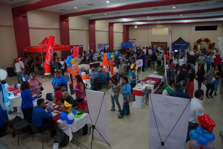 Feria de Empleo 2026 Nuevo Laredo