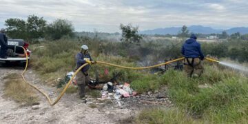 _incendio de pastizal en Victoria