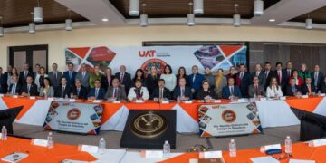 microcredenciales UAT