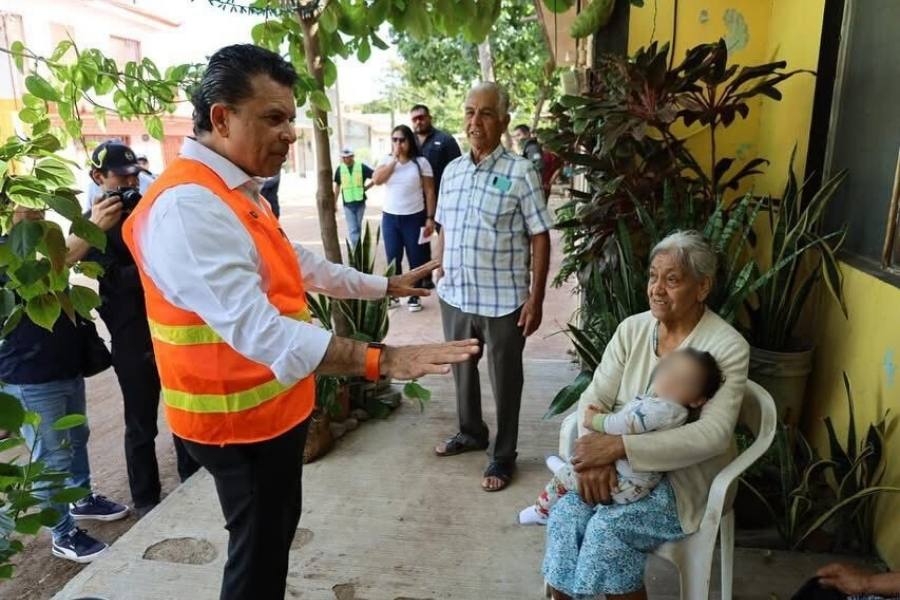 pavimentación en la colonia Libertad en Victoria