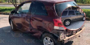 _provoca choque al tomar retorno en Victoria