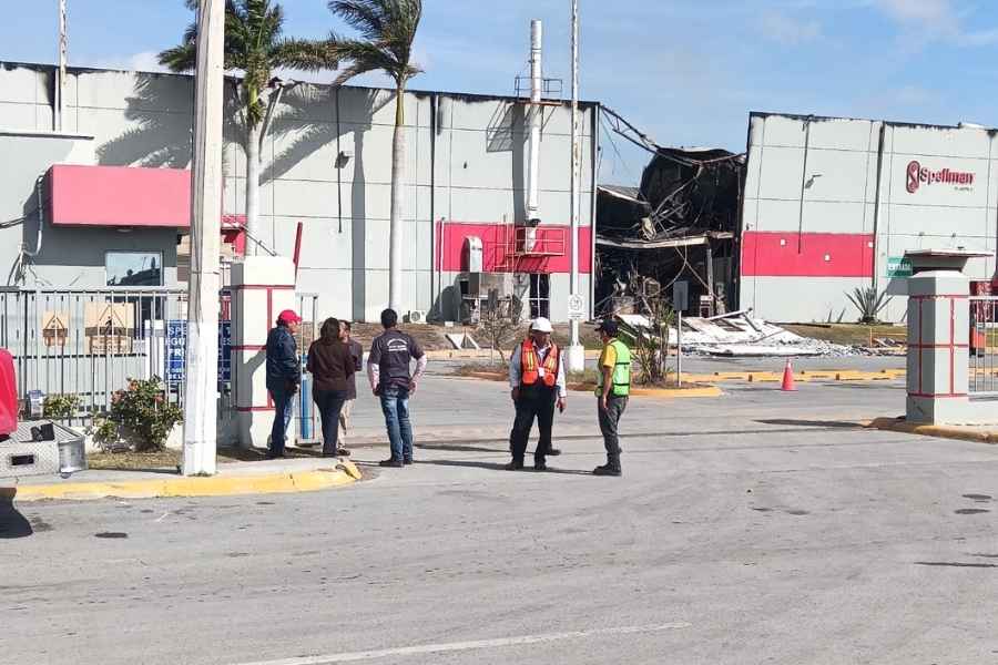 fábrica tras incendio en Matamoros Tamaulipas