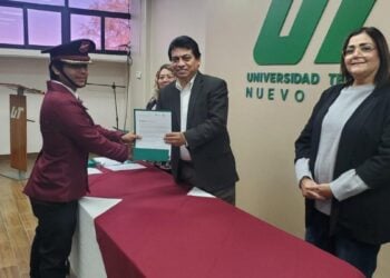 reconocimiento a banda de guerra utnl