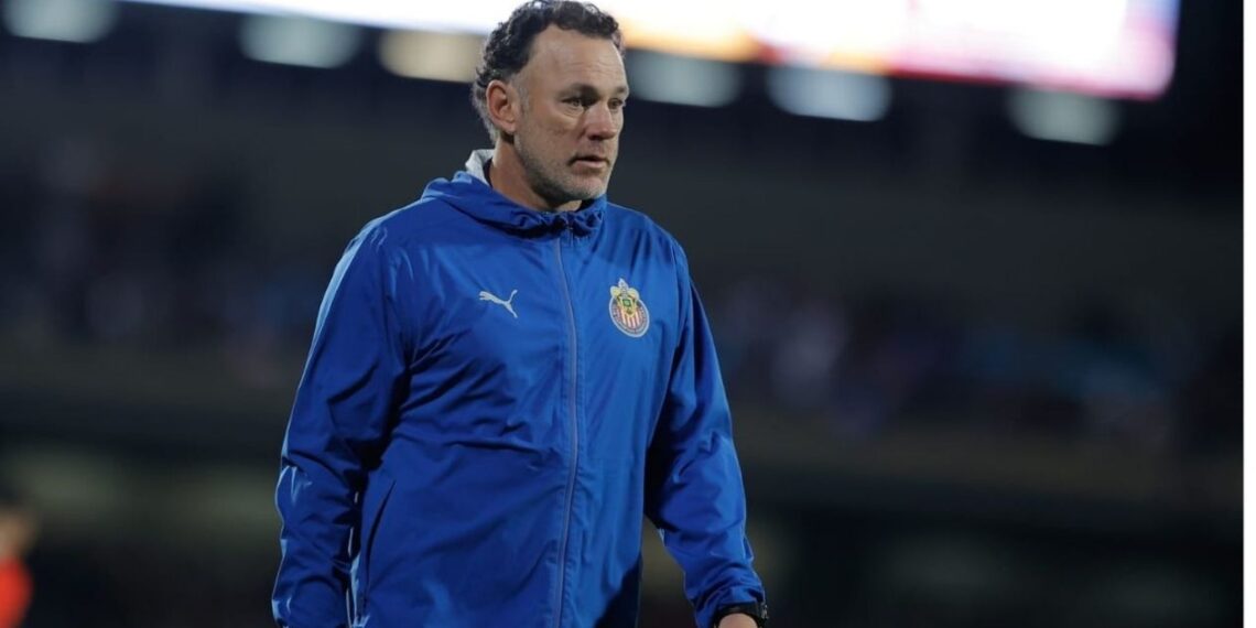 refuerzos Chivas 2026