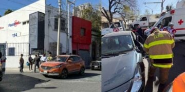 Accidente vehicular en el Centro de Monterrey deja dos heridos