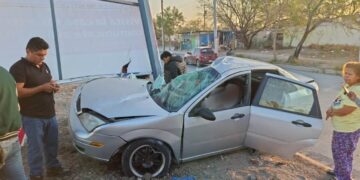 Accidente vial deja a joven conductor lesionado en Reynosa, Tamaulipas