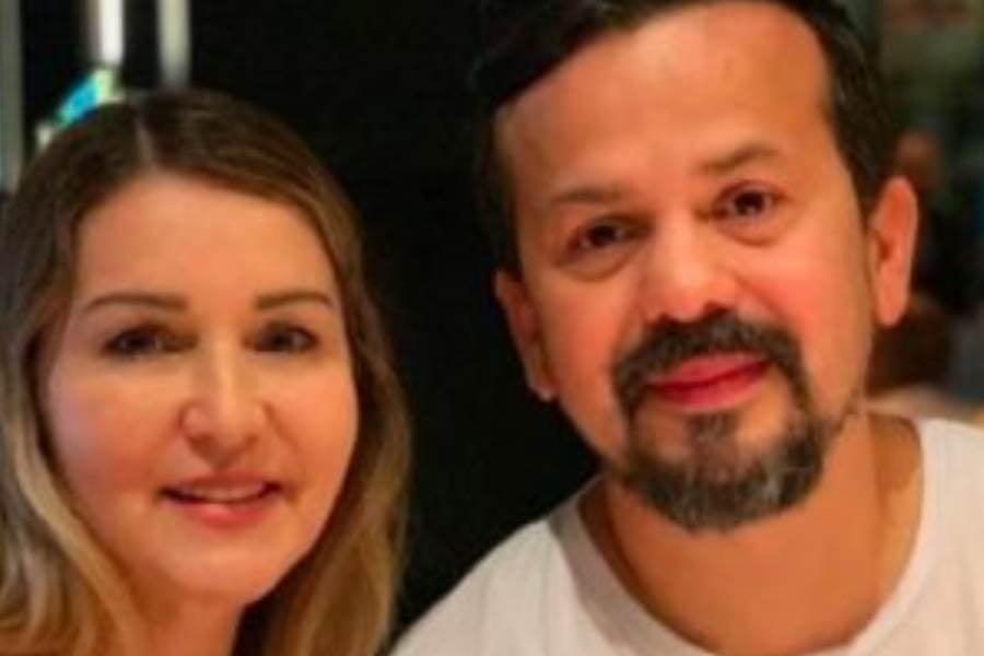 Alicia Villarreal responde a Cruz Martínez durante el arranque de su gira