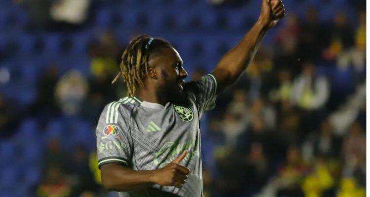 Allan Maximin salida América