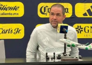 André Jardine confirma a Kevin Álvarez en la banca y Veiga como titular ante Puebla