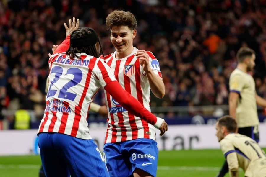 Atlético de Madrid golea 4-0 al Barcelona en la Copa del Rey