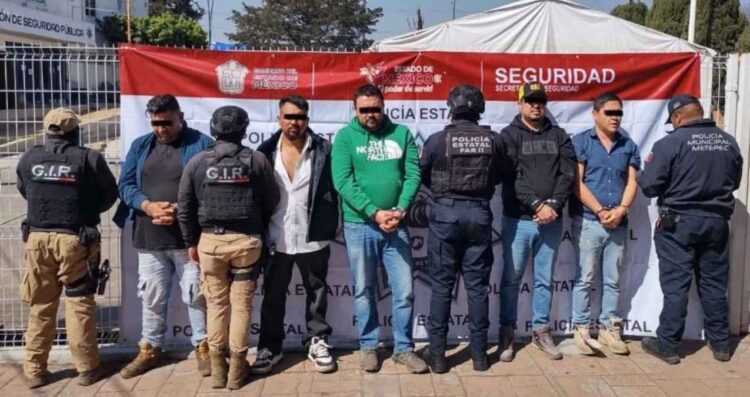 Autoridades detuvieron a cinco por presunta extorsión en una obra de Metepec, Estado de México