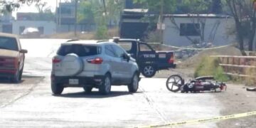 Choque frontal deja a un motociclista sin vida en Juárez, Nuevo León
