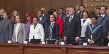 Claudia Sheinbaum defiende la soberanía nacional en aniversario de la Constitución