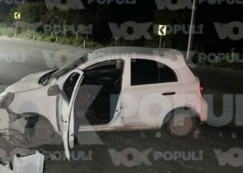 Conductor el presunto estado de ebriedad choca con barandal metálico en el Corredor Urbano “Luis Donaldo Colosio” de Ciudad Madero, Tamaulipas