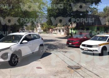 Conductora omite alto y provoca fuerte choque en Ciudad Victoria, Tamaulipas