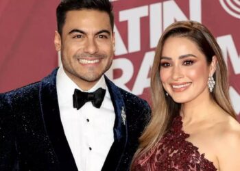 Cynthia Rodríguez muestra su apoyo a Carlos Rivera tras polémica con Toñita