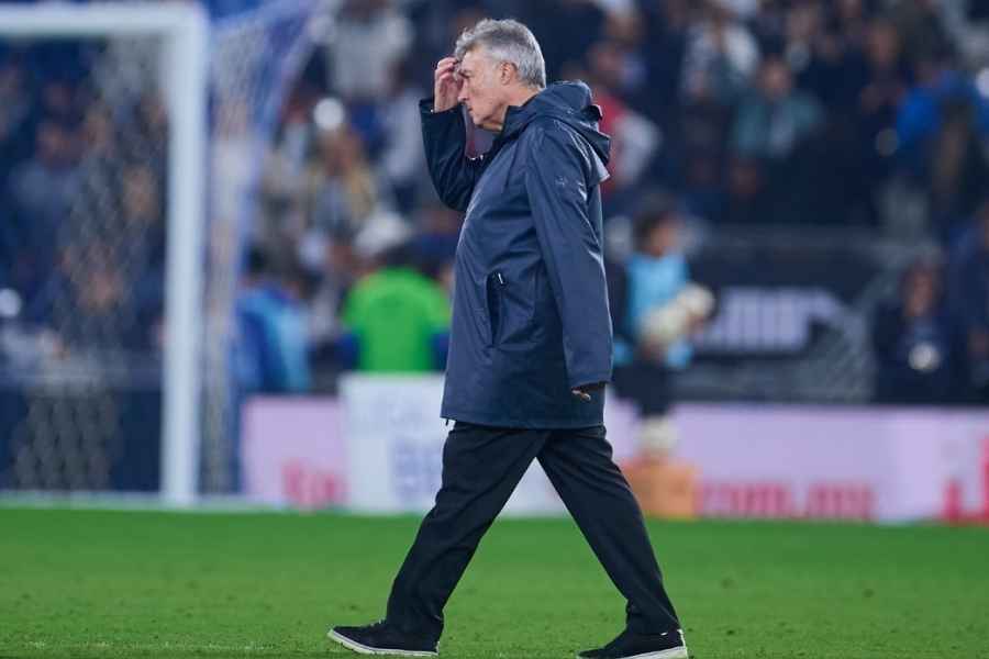 Domènec Torrent cumple 35 partidos sin repetir alineación con Rayados de Monterrey