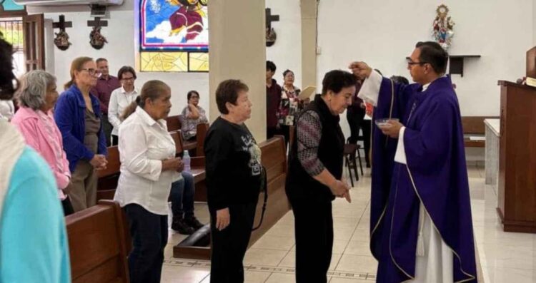 Escasez de sacerdotes preocupa a la Iglesia Católica en Ciudad Victoria, Tamaulipas