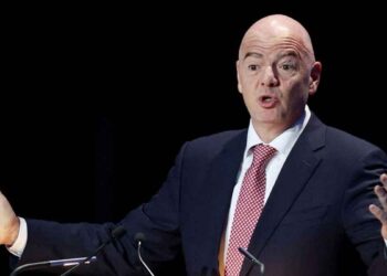 Gianni Infantino reacciona ante acusaciones de racismo en partido de Champions League