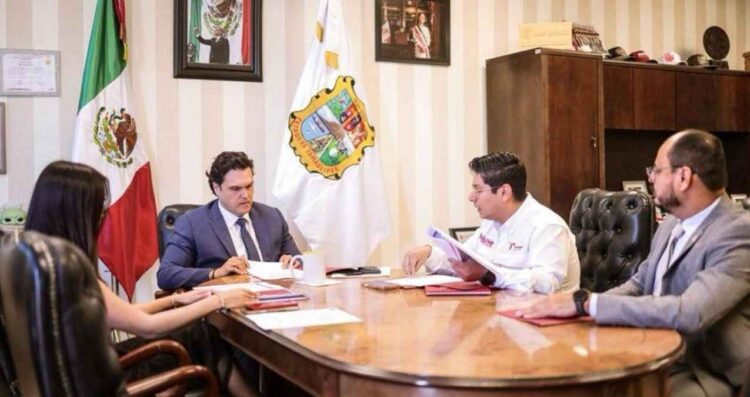 Impulsa el INJUVE acciones legislativas en materia de juventudes