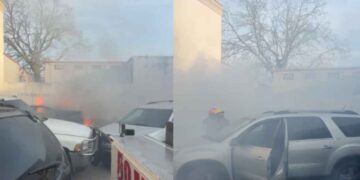 Incendio auto estacionamiento en Matamoros