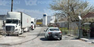 Incendio en maquiladora moviliza a equipos de emergencia en Reynosa, Tamaulipas