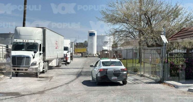 Incendio en maquiladora moviliza a equipos de emergencia en Reynosa, Tamaulipas