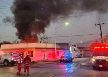Incendio en vivienda deja una persona sin vida en Monterrey, Nuevo León