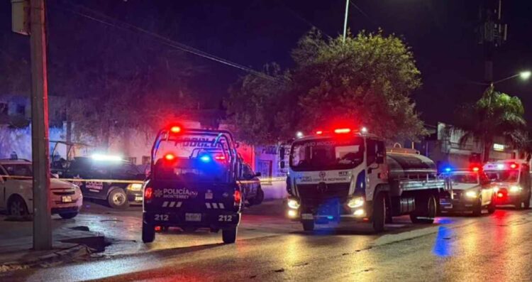 Incendio hombre en Monterrey