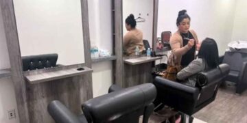 Instalan salón de belleza dentro del Senado de la República