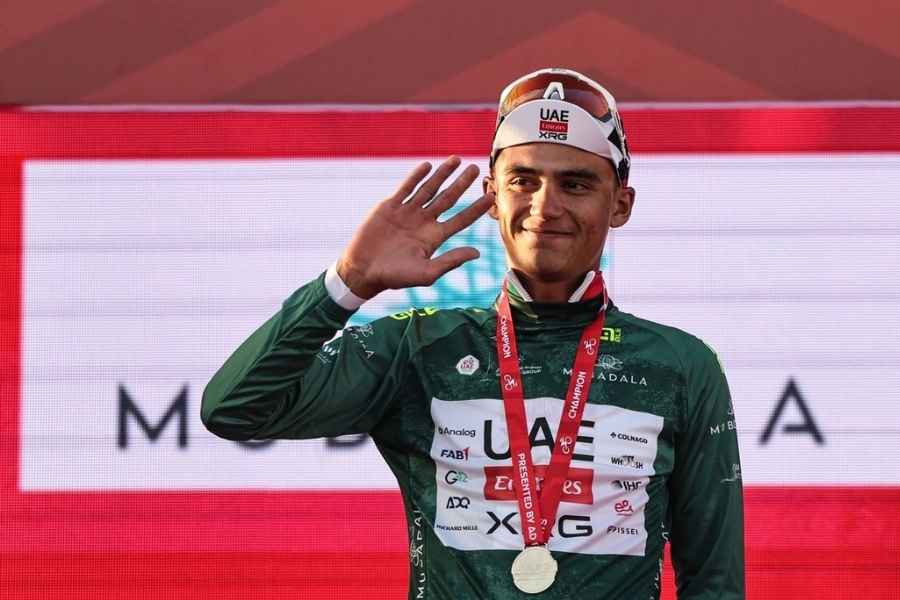 Isaac Del Toro sube al segundo lugar del ranking UCI tras ganar el UAE Tour 2026