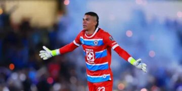 Kevin Mier, cerca de regresar a las canchas con Cruz Azul tras su fuerte lesión