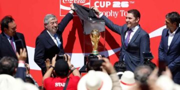 La Copa del Mundo llega a México y arranca su recorrido por el país