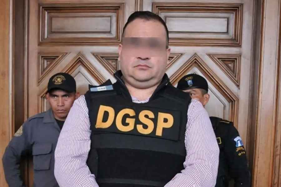 La Fiscalía General de Justicia acusa a Javier Duarte por el delito de peculado