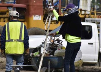 Llaman a ciudadanos a vigilar basura clandestina en la avenida Monterrey de Tampico