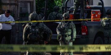 Localizan tres personas sin vida durante el arranque del Carnaval de Mazatlán 2026