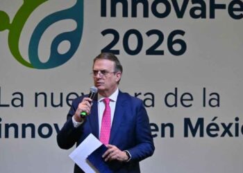 Marcelo Ebrard solicita minuto de silencio durante el InnovafFest 2026 tras fallecimiento de militares en operativo en Jalisco