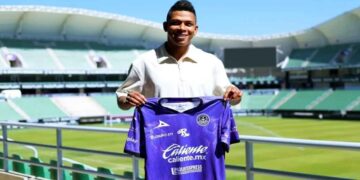 Mazatlán suma a Billy Arce como su nuevo refuerzo para encarar el Clausura 2026 de la Liga MX