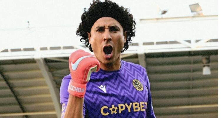 Memo Ochoa Selección Mexicana