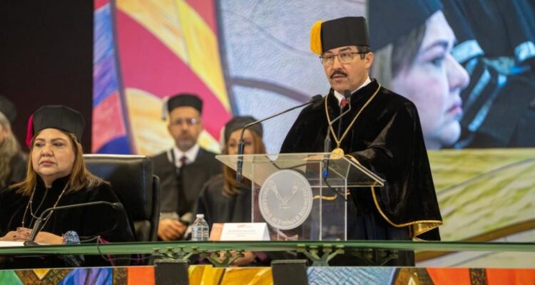 Mérito Universitario UAT 2025