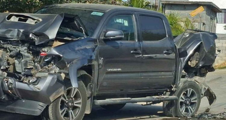 Mujer resulta lesionada tras aparatoso accidente en Montemorelos, Nuevo León