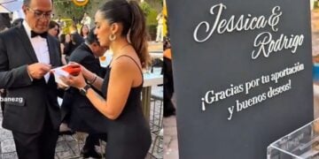 Novios ofrecen terminal bancaria para recibir regalos en su boda y desatan debate en redes